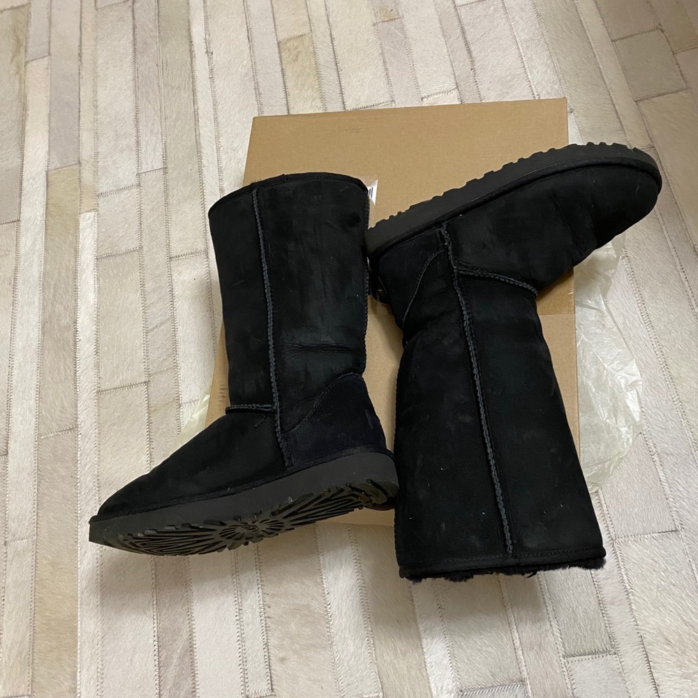 Women’s Ugg boots